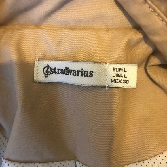 Classic trench coat - Picture 11 of 11